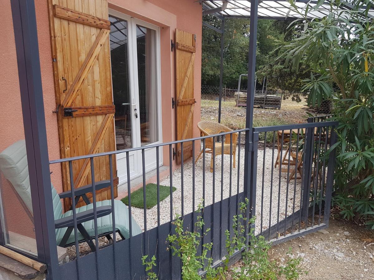 Studio Cosy Avec Climatisation Et Terrasse Malataverne Екстер'єр фото