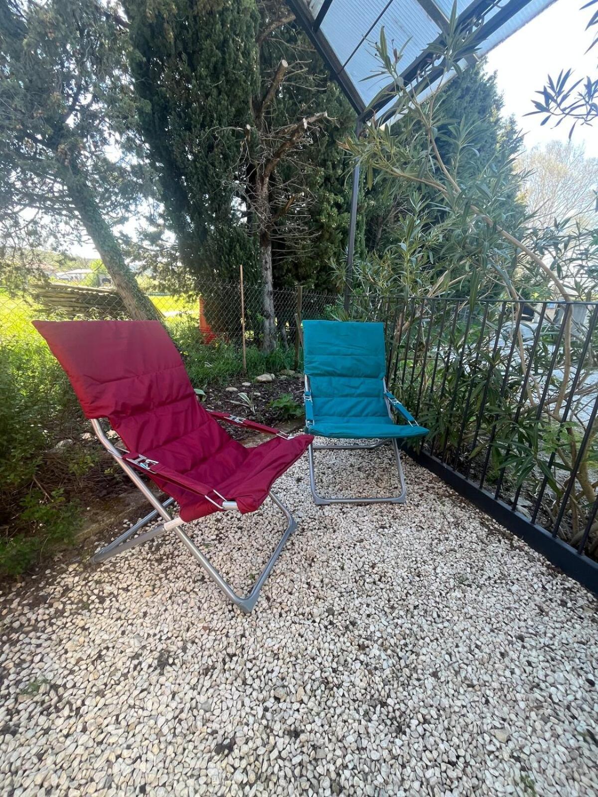 Studio Cosy Avec Climatisation Et Terrasse Malataverne Екстер'єр фото